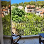 Periklis House بيت للعطل *