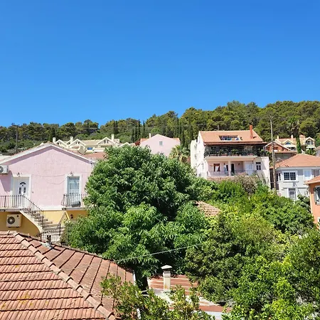 Casa de Férias Periklis House *